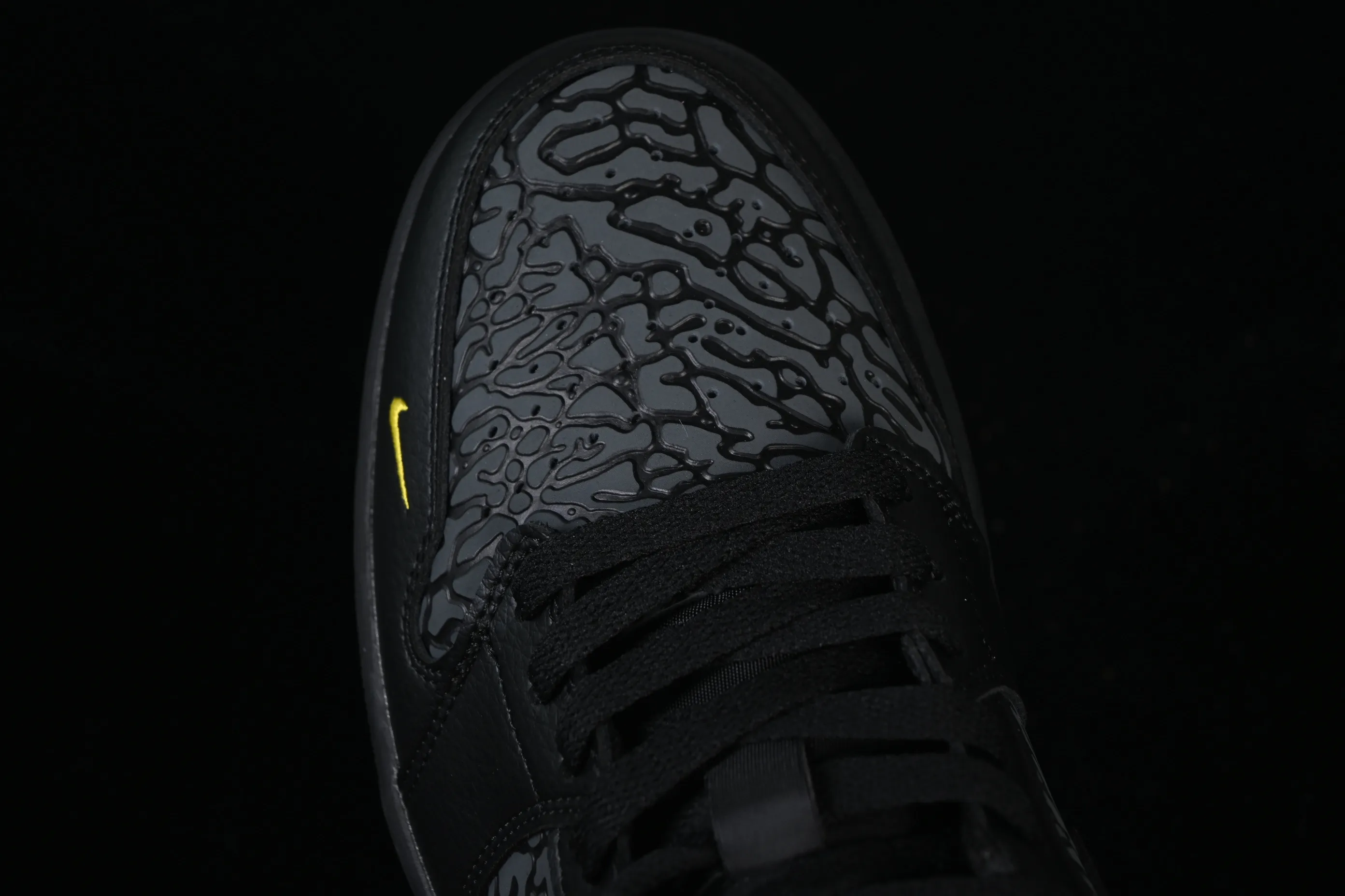 All Categories Air Jordan Jordan Series Basketball Shoes Air Jordan 1 Low Air Jordan 1 Low "Elephant" AJ1 Joe 1 Explosion Danger Warning Low-top Cultural Casual Shoes IM6568-010